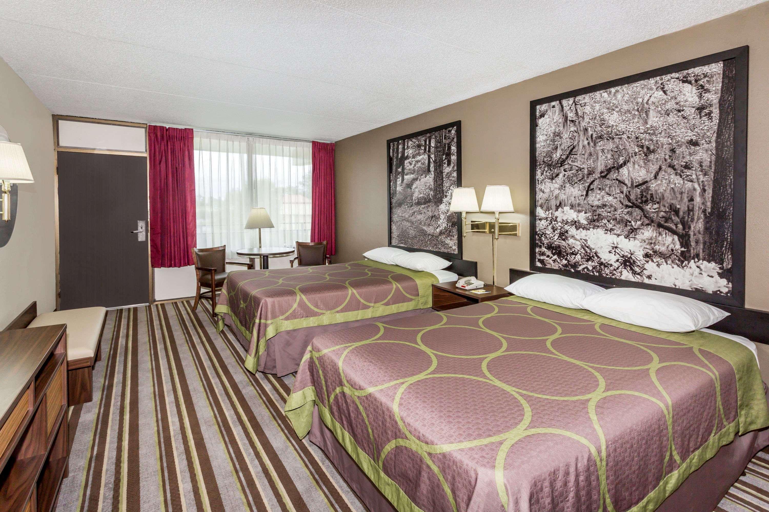 Super 8 By Wyndham Valdosta Mall Buitenkant foto
