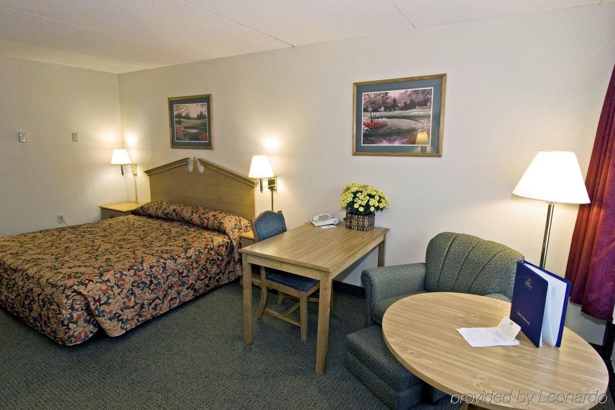Super 8 By Wyndham Valdosta Mall Buitenkant foto